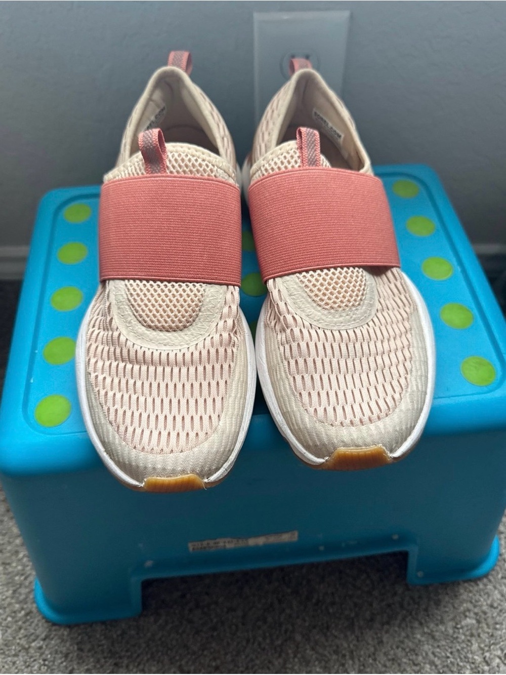 Sorel women’s Slip-On Sneakers in Blush and Coral